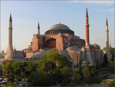 Hagia Sophia in Istanbul may become mosque