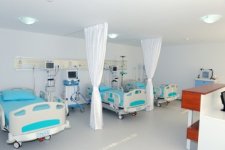 İlham Əliyev Respublika Uşaq Klinik Xəstəxanasının əsaslı təmir və yenidənqurmadan sonra açılışında iştirak edib (FOTO)
