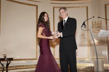 Вице-президенту Фонда Гейдара Алиева Лейле Алиевой в Нью-Йорке вручена почетная награда «Ключ к жизни» (ФОТО)