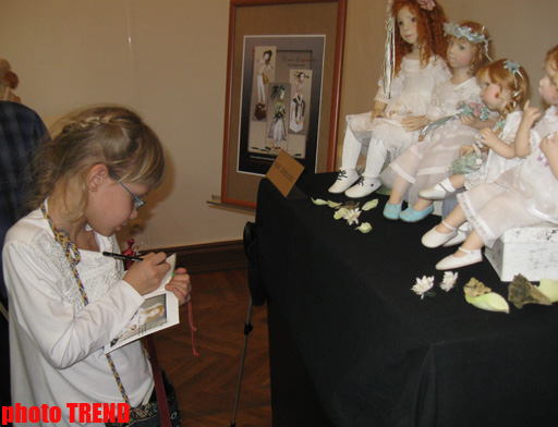 Великолепие кукол в Баку - Международный биеннале кукол "Фьюжен Долл" (фотосессия)