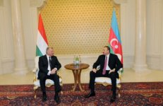Azerbaijani, Hungarian presidents meet one-on-one (PHOTO)