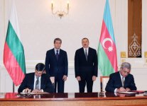 Azerbaijan, Bulgaria sign bilateral documents (PHOTO)