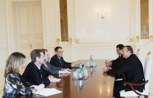 Ильхам Алиев принял спецпредставителя госсекретаря США по энергетическим вопросам в Евразии