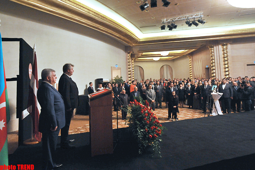 В Азербайджане отметили 20-летие независимости Латвии (ФОТО)