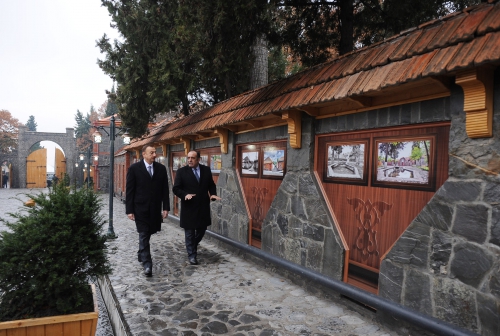 Президент Азербайджана посетил в Гахе крепостной комплекс "Ичерибазар" после реконструкции (ФОТО)