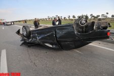 Сальто BMW в Баку - результат превышения скорости (фотосессия)