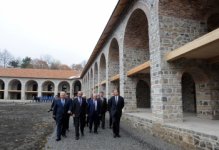 Ильхам Алиев ознакомился с ходом работ по реконструкции комплекса "Ашагы Караван-сарай" в Шеки (ФОТО)