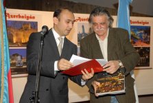 В Национальной библиотеке Аргентины создан фонд изданий об Азербайджане(ФОТО)