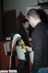 Чингиз Мустафаев побил режиссера, или Брызги шампанского в "Темной комнате" (видео-фотосессия)