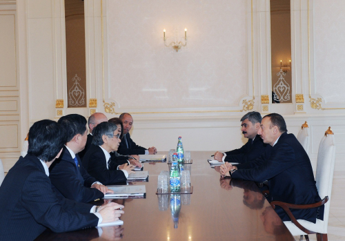 Президент Азербайджана принял делегацию Азиатского банка развития