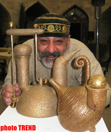 Баку становится мне все роднее и роднее - грузинский художник Гиоргий Пачкория