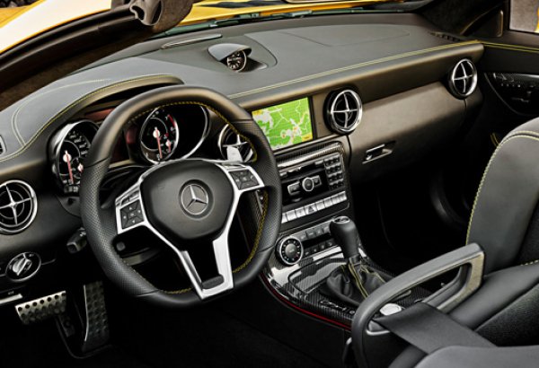 “Mercedes-Benz” avtomatik parketmə sistemini test etməyə başlayıb (VİDEO)
