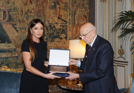 Azerbaijan`s First Lady meets Italian President (PHOTO)
