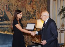 Первая леди Азербайджана встретилась с президентом Италии (ФОТО)