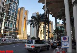 Moodys Katarın kredi not görünümünü düşürdü