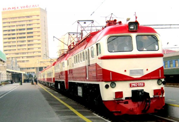 В праздники "Азербайджанские железные дороги" увеличат число вагонов в составах на внутренних рейсах