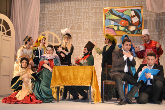 Азербайджанские студенты представили оперетту Гаджибекова “Муж и жена”