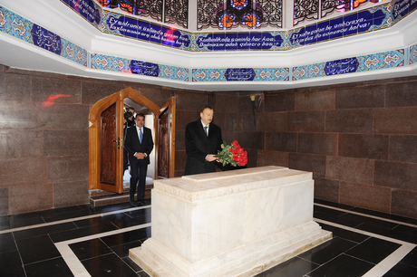 Azerbaijani President inspects reconstruction work at Nizami mausoleum in Ganja (PHOTO)