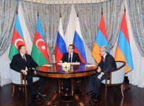 По итогам переговоров президентов Азербайджана, РФ и Армении принято совместное заявление (ФОТО)