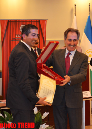 TURKSOY awards Trend for its contribution to Turkic world development (PHOTO)
