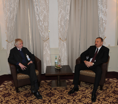 Prezident İlham Əliyev Finlandiyanın xarici işlər naziri ilə görüşüb