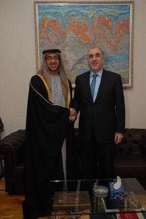 UAE FM discusses bilateral cooperation in Azerbaijan