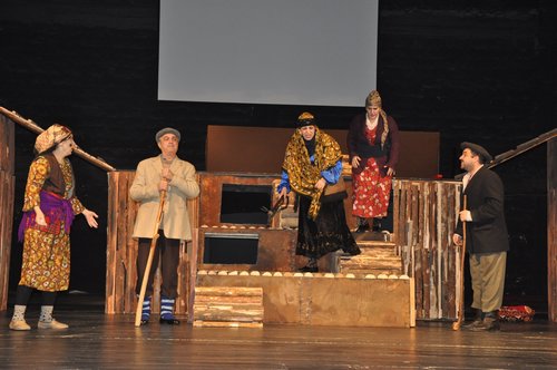 В азербайджанском ТЮЗе покажут спектакль "Конь смерти"