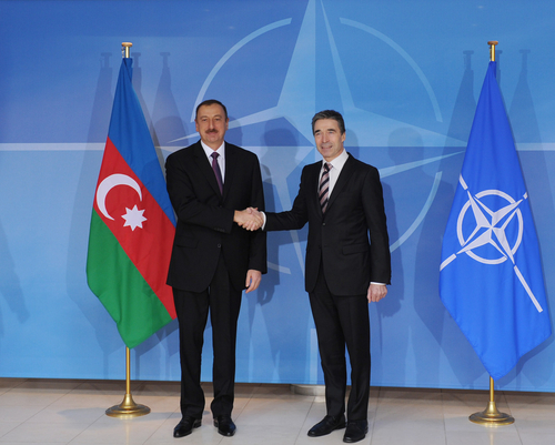Azerbaijani President meets NATO Secretary General in Brussels (PHOTO)