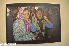 Bakıda fransalı fotoqrafın Xocalı faciəsinə həsr edilmiş unikal işləri təqdim olunub (FOTO)