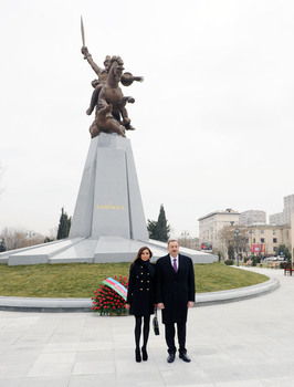 President Ilham Aliyev unveils monument to national hero Koroglu in Baku (PHOTO)