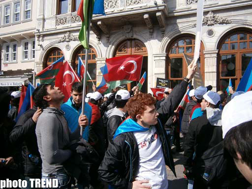 Rally on 20th anniversary of Khojaly genocide begins at Istanbul’s central square (PHOTO)