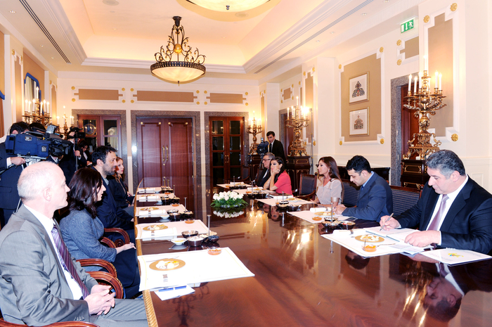 Azerbaijan`s first lady meets Chairman of Serbian Olympic Committee  (PHOTO)