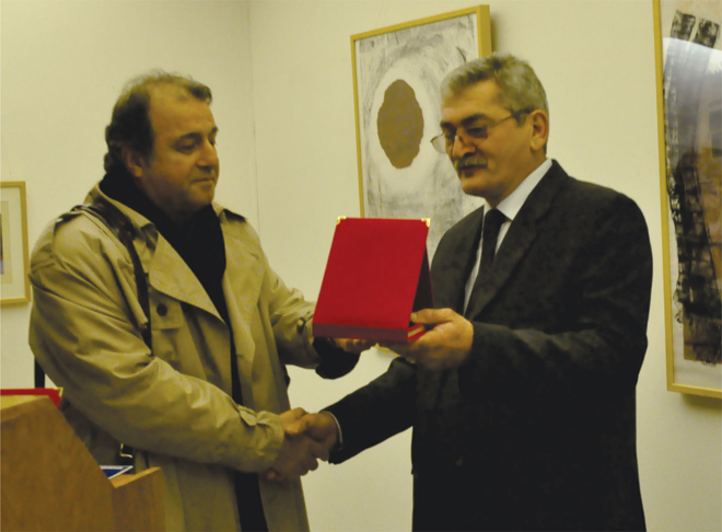 В Измире продлен срок выставки работ азербайджанских художников (фотосессия)