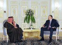 Президент Азербайджана встретился с эмиром Катара