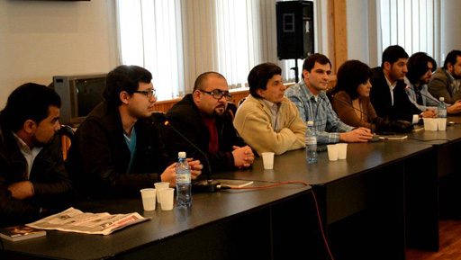 В Баку состоялась презентация книги "Общество мертвых писателей" (фотосессия)