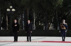 В Баку состоялась церемония официальной встречи Президента Грузии (ФОТО)
