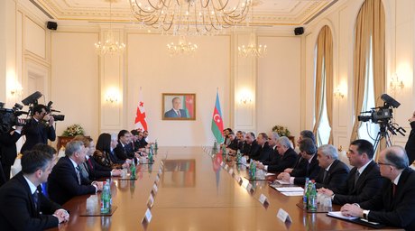 Президент Ильхам Алиев: Сотрудничество между Азербайджаном и Грузией успешно развивается (ФОТО)