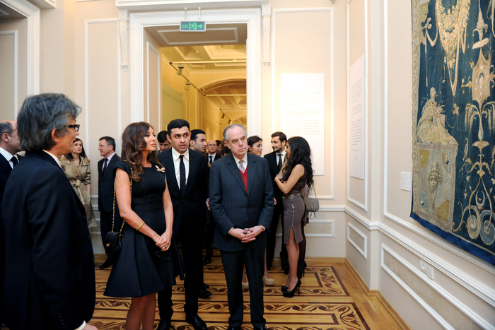 Azerbaijani first lady, French Minister of Culture and Communication attend Pearls of France exhibition in Baku (PHOTO)