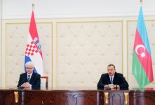 Президент Иво Йосипович: Азербайджан и Хорватия должны развивать экономическое сотрудничество в аспекте регионального подхода (ФОТО)