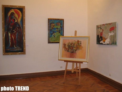 В Баку открылась выставка "Краски Новруза": "Тепло работ согреет души" (фотосессия)