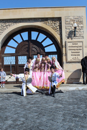 Фестиваль праздника весны в заповедниках "Ичеришехер" и "Гала" (фотосессия)