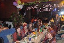 Азербайджанцы из Удмуртии угостили "Бурановских бабушек" национальными блюдами (фото)