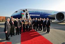 Азербайджан с 2014 года получит два самолета "787 Dreamliner" (ФОТО)