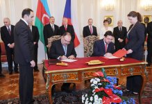 Азербайджан и Чехия подписали ряд документов (ФОТО)