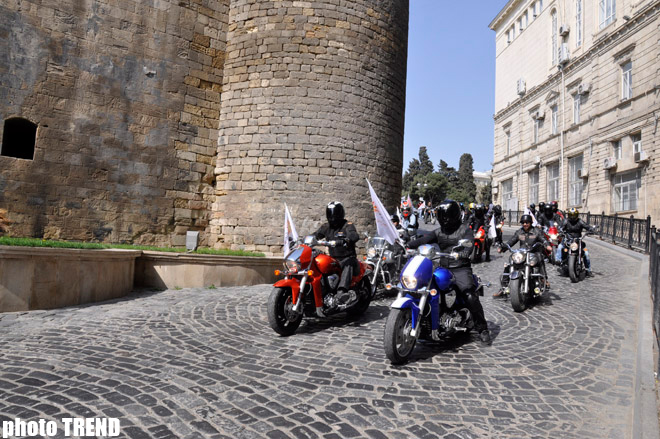 Eurovision 2012 ilə bağlı Bakıda moto-yürüş keçirilib (FOTO)