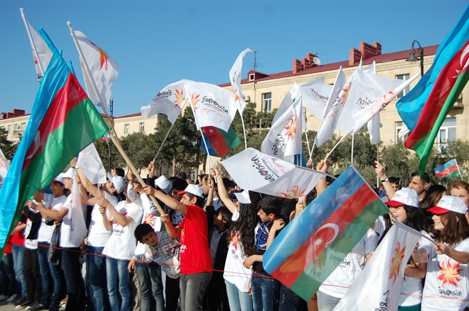 В Азербайджане проходит концерт, посвященный "Евровидению 2012" (фото)