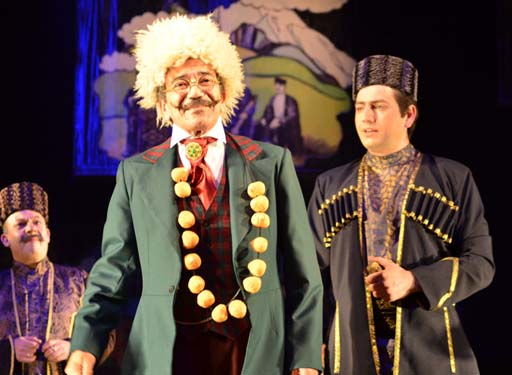 Грузинские зрители стоя аплодировали актерам бакинской Русдрамы (фотосессия)