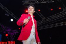 В Баку состоялся грандиозный концерт с участием звезд, посвященный "Евровидению-2012" (фотосессия)