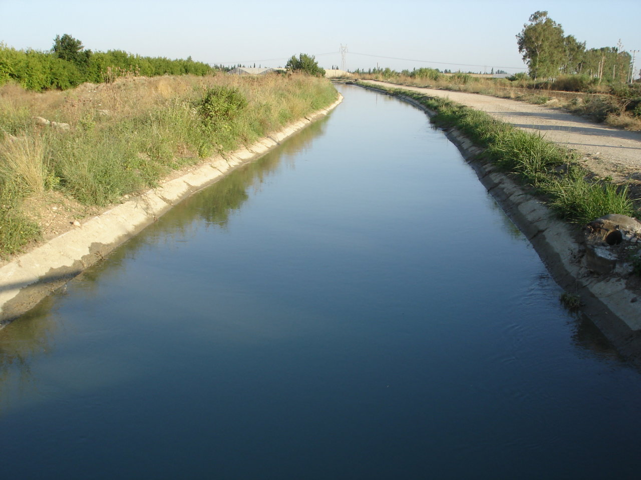 ОАО «Мелиорация и водное хозяйство Азербайджана»: начаты ремонтные работы на Гейчайском канале