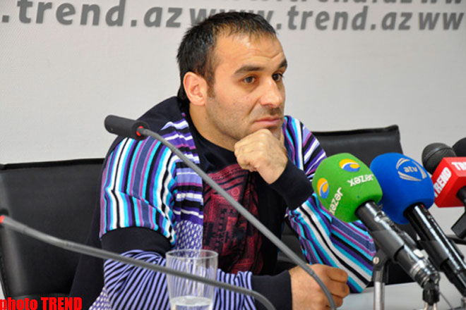 Azerbaijani boxer to compete with Armenian rival (PHOTO)